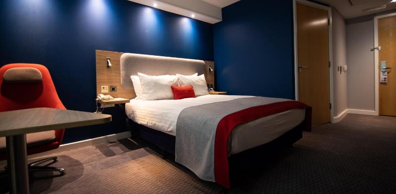 Standard Room with Free Hot Breakfast image 1