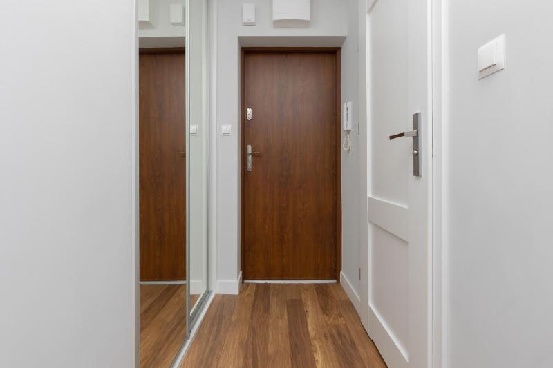 Apartment with Balcony image 3