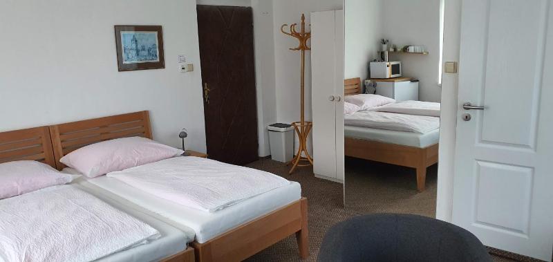 King Room with Balcony image 4