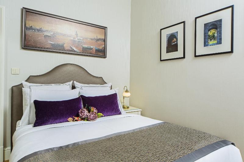 Comfort Double Room image 3