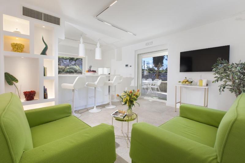 AMORE RENTALS - Resort Ravenna - The Villa - image 36