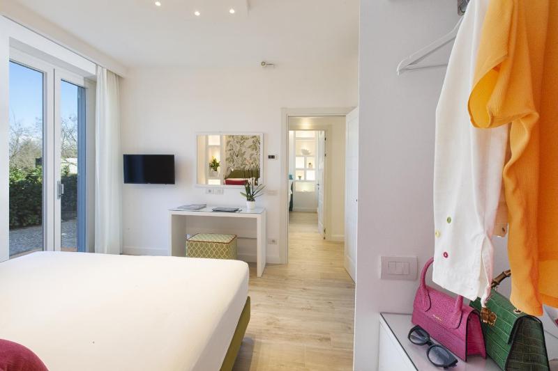 AMORE RENTALS - Resort Ravenna - The Villa - image 19