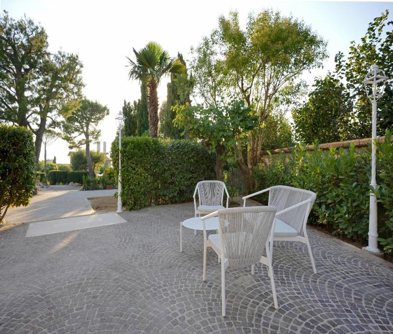 AMORE RENTALS - Resort Ravenna - The Villa - image 17