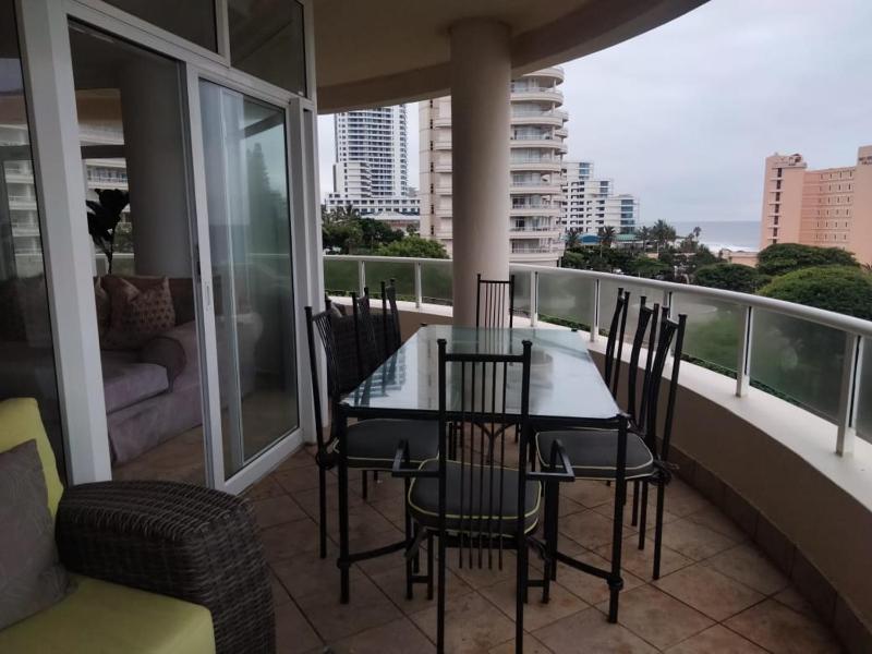 301 Oyster Schelles Umhlanga Rocks - image 13