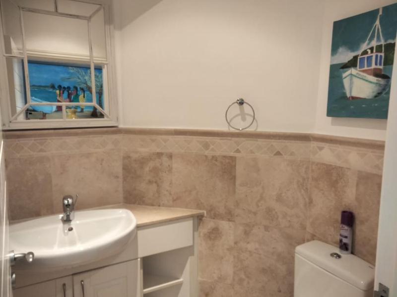 301 Oyster Schelles Umhlanga Rocks - image 5