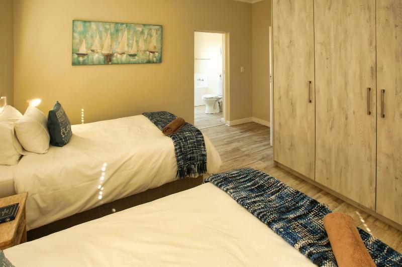 Ellefsen Golf Villa 177 Langebaan 6-sleeper - image 6