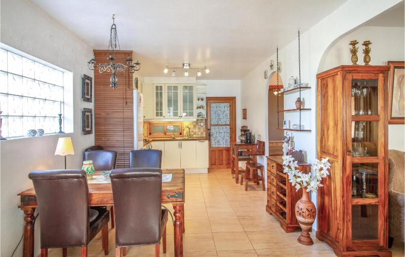 2 Bedroom Amazing Home In Orihuela - image 15