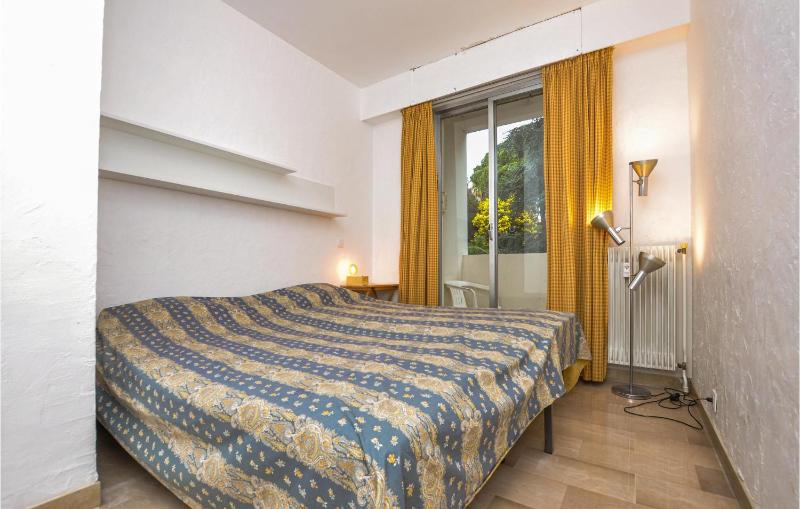 Nice Apartment In Cannes With Swimming Pool - image 11