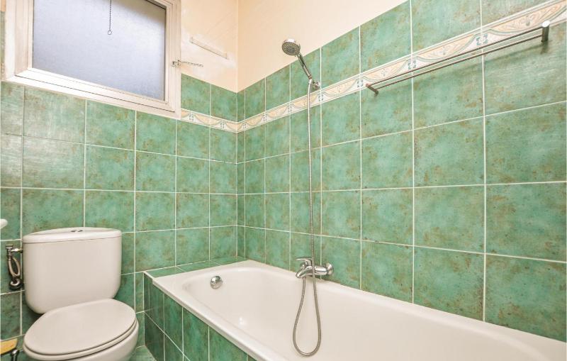 Nice Apartment In Cannes With Swimming Pool - image 12