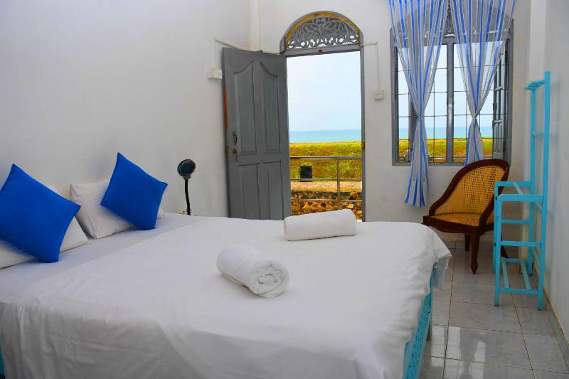 Rampart View Guesthouse - image 15