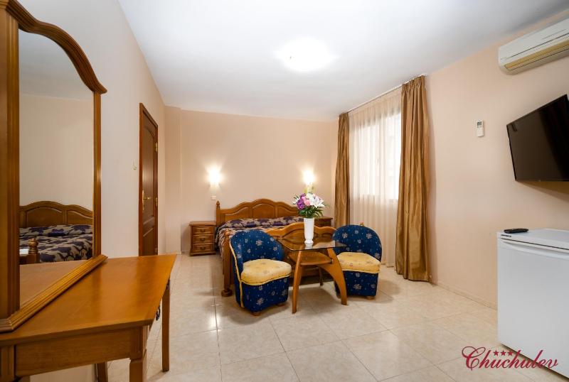 Double Room image 1