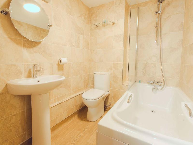 Double or Twin Room with Bathroom image 3