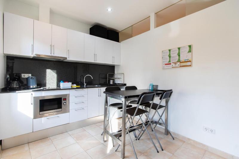Nice apartment in Gracia - Torrent de l'Olla - image 11