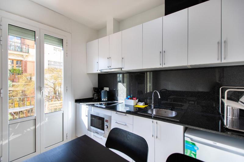 Nice apartment in Gracia - Torrent de l'Olla - image 10