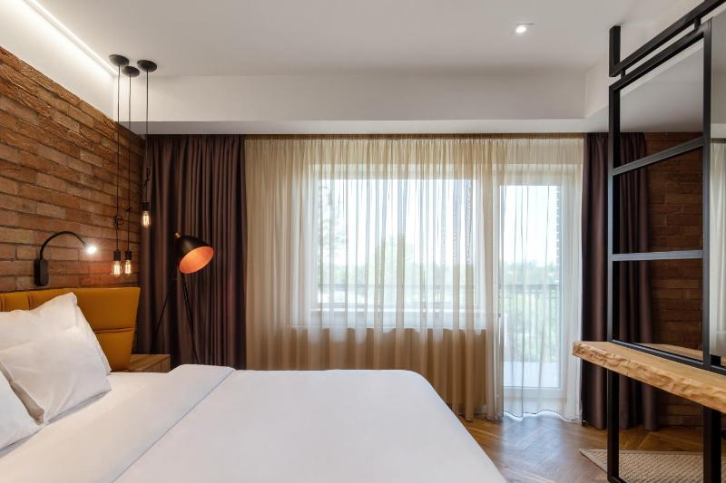 Junior Suite with Free Wellness access image 4
