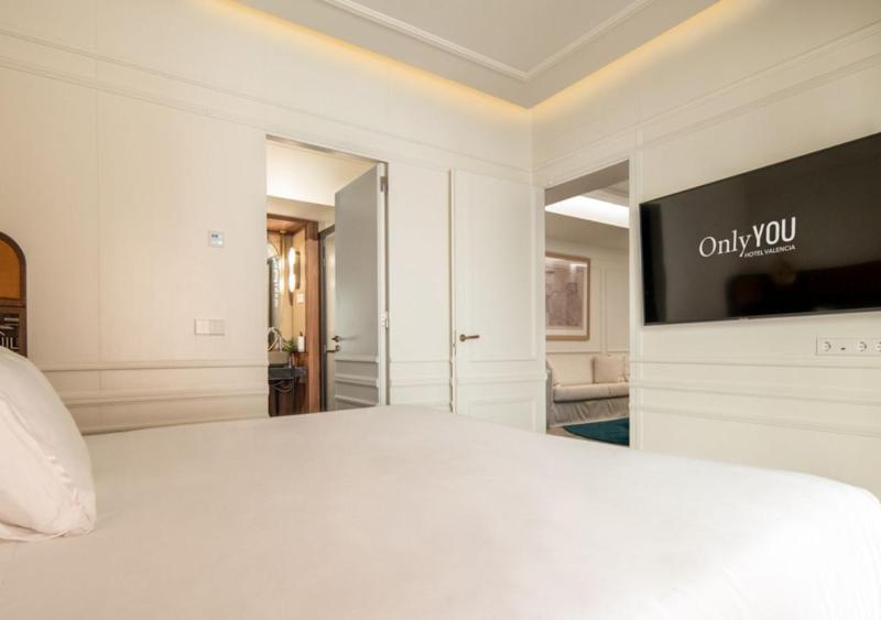 Junior Suite image 2