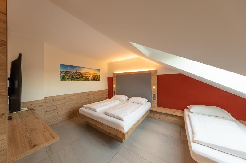 Triple Room image 1