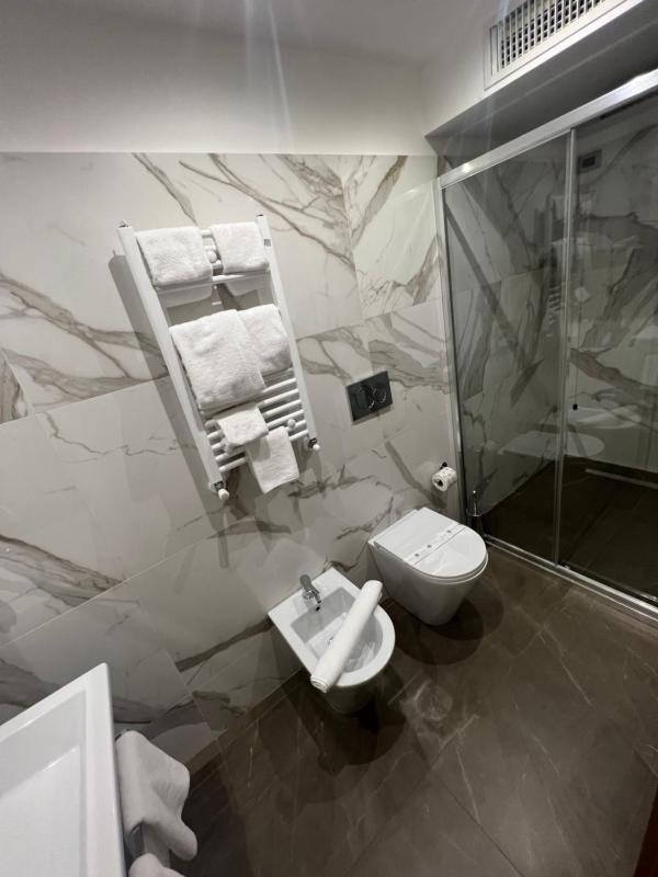Quadruple Room image 1