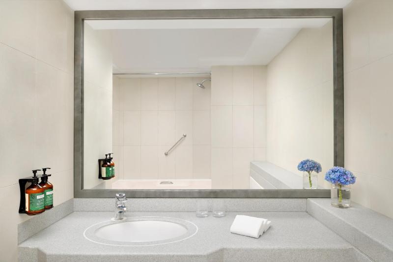 Junior Suite image 4