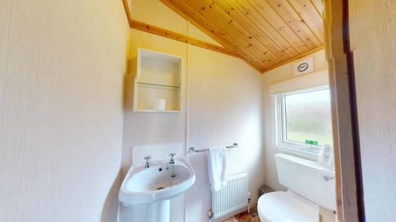 Chalet image 3
