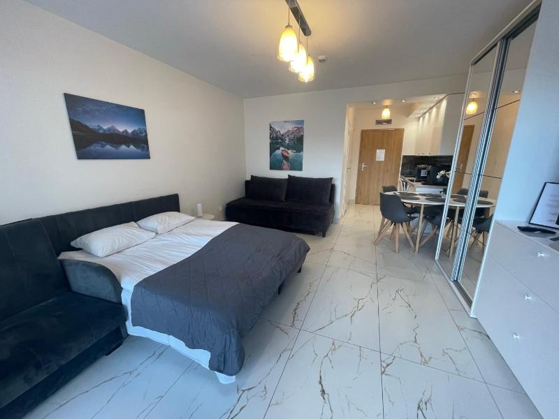Kasprowicza 20 Luxury Apartments - Free Pool Saunas Salzgrotte Jacuzzi Gym Children's Playroom Fitness - image 13