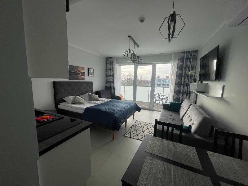 Kasprowicza 20 Luxury Apartments - Free Pool Saunas Salzgrotte Jacuzzi Gym Children's Playroom Fitness - image 4