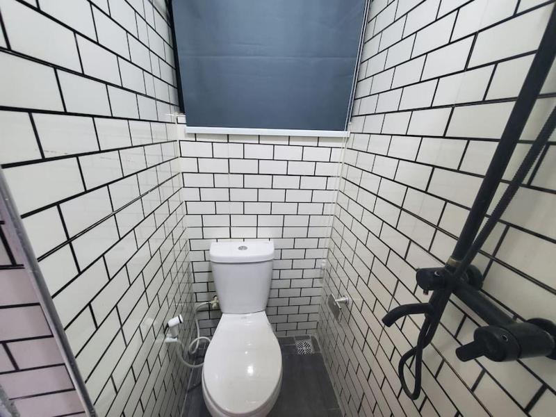 Spacious 2-bed Apt With 24hrs Power+ Unlimited Wi-Fi - image 8