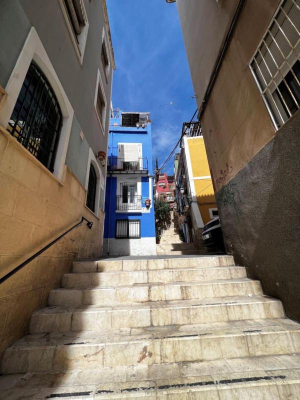 Old town Alicante - image 20