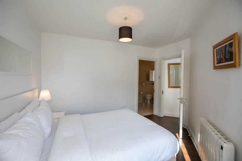 Grand Canal District Apartments - image 7
