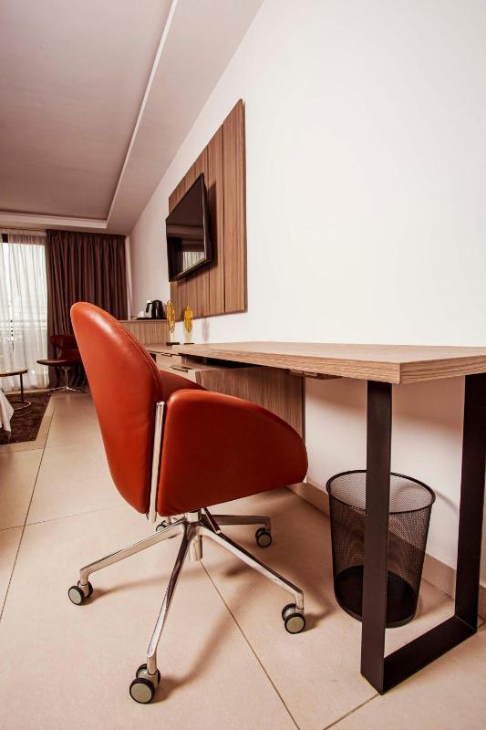 Hôtel les Vallons - image 3