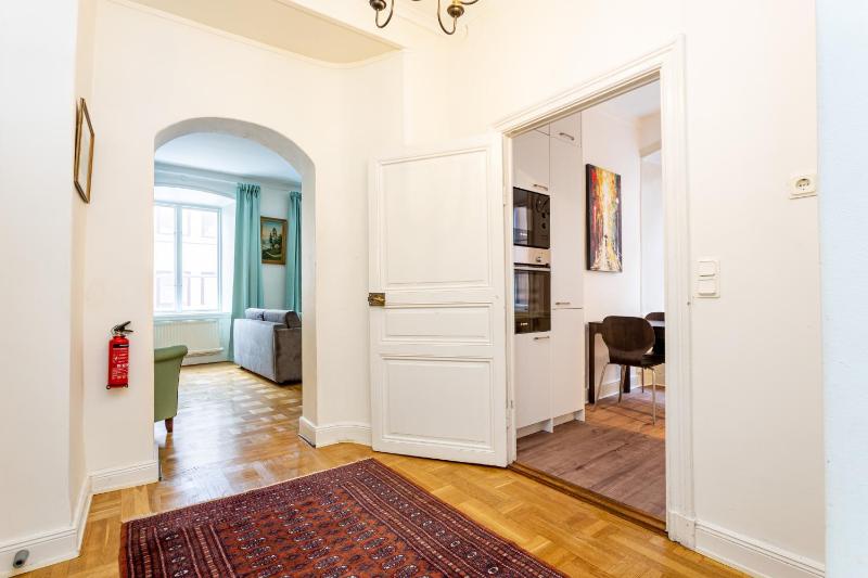 ApartDirect Gamla Stan II - image 14