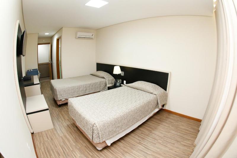 Hotel Financial - image 5