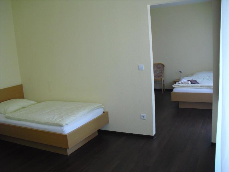 Triple Room image 4