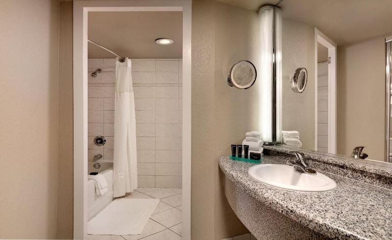 Signature Double Room image 3
