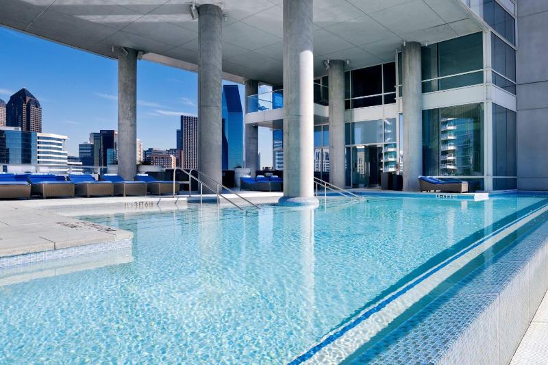 W Dallas - image 8