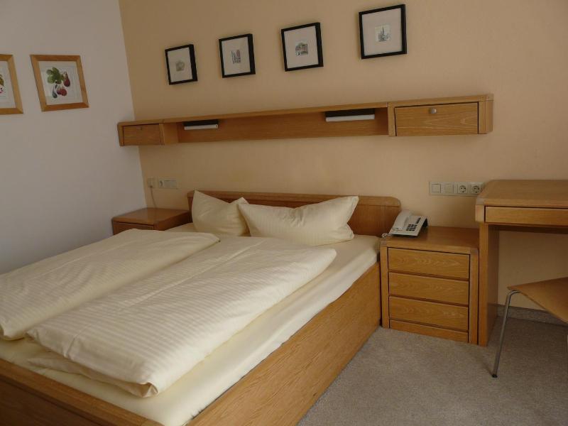 Hotel Roter Hahn - Bed & Breakfast - image 36