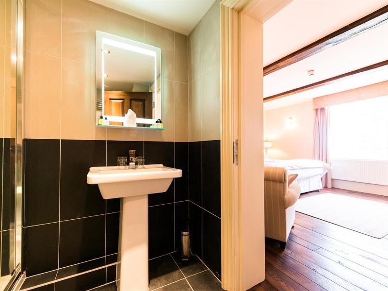 King Room image 2