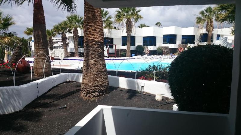 Studio Pool View image 4