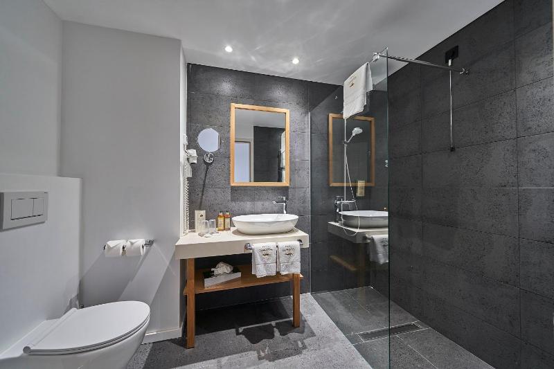 Junior Suite image 4