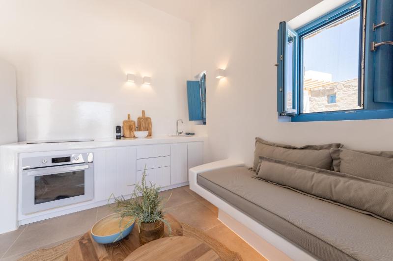 Anemela Villas & Suites Mykonos - image 16