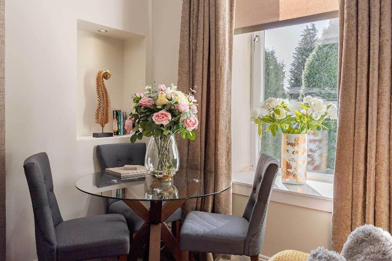 Superior Apartment image 2