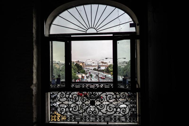 Suite with River View image 3