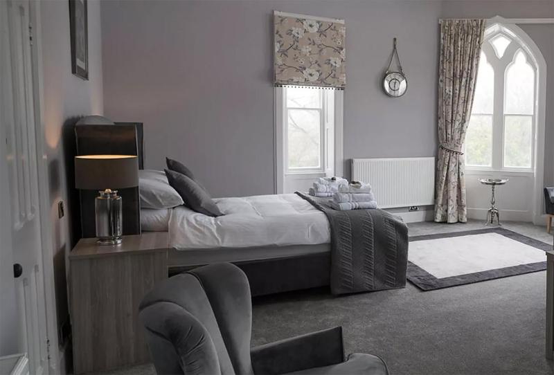 Superior Double Room image 1