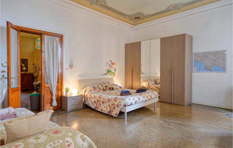 3 Bedroom Nice Apartment In Rapallo - image 15