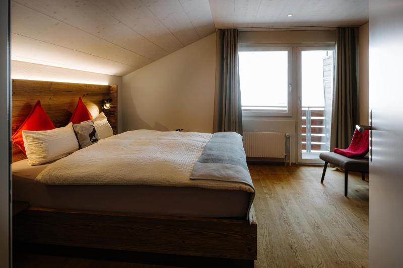 Suite with Balcony image 1