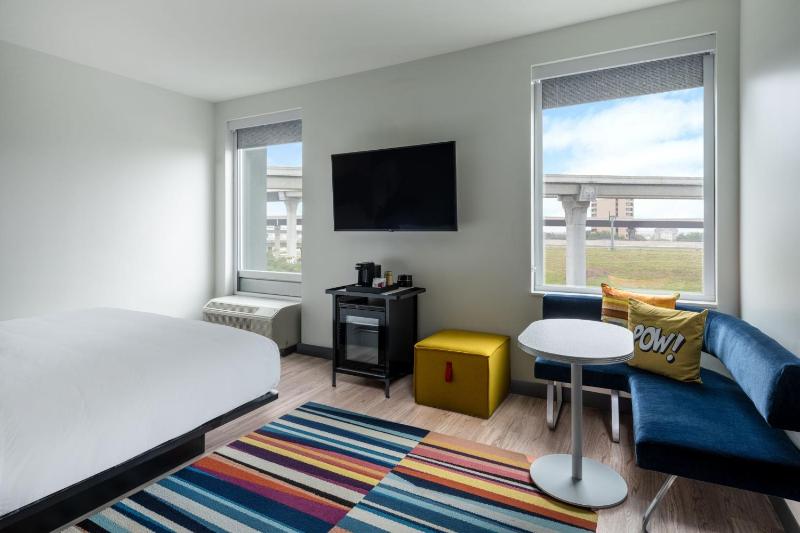 Aloft by Marriott Austin South - image 21