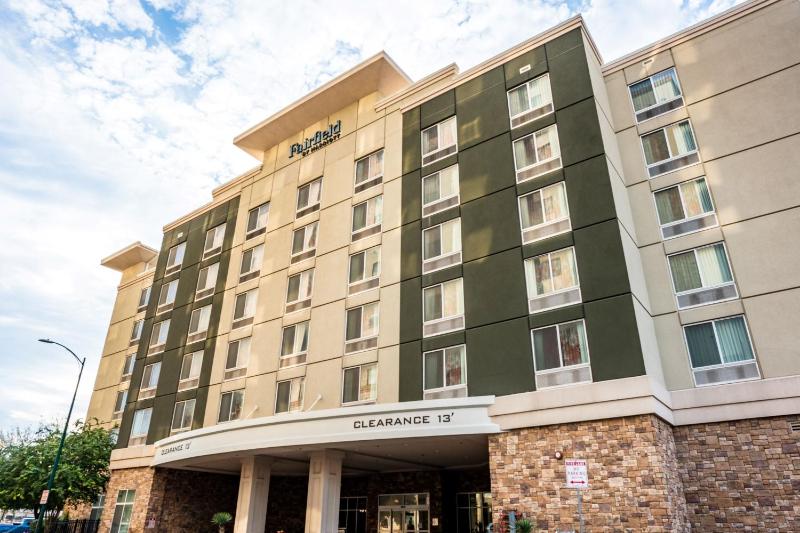Fairfield Inn & Suites by Marriott San Antonio Alamo Plaza/Convention Center - image 13