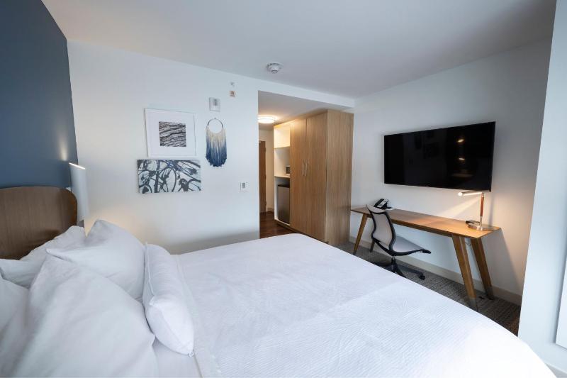 Element by Marriott Colorado Springs Downtown - image 5