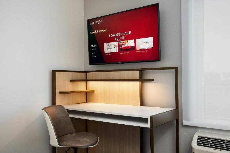 TownePlace Suites by Marriott Tampa Casino Area - image 28
