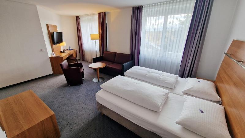 Junior Suite image 1